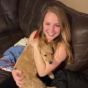Meet your Posher, Amber